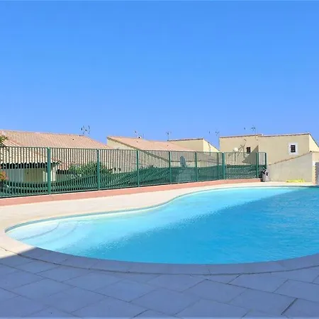 T3 Avec Piscine Collective à 900 M De La 5lhsp138 * Saint-Pierre-la-Mer (Aude)
