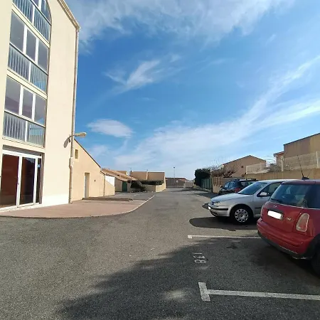 T3 Avec Piscine Collective A 900 M De La 5lhsp138 Daire *